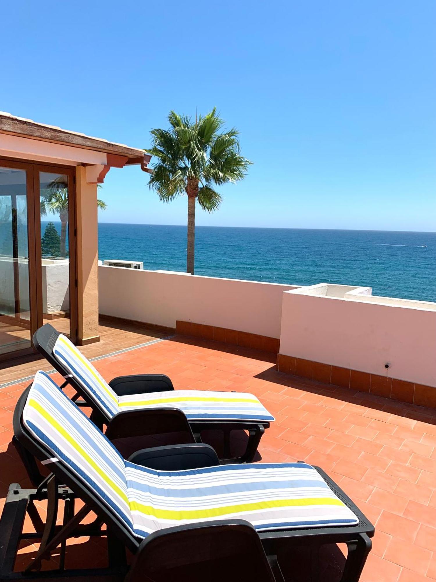 Penthouse On The Beachfront Apartamento Estepona Exterior foto